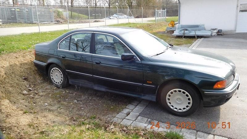 Gebraucht BMW 520 139 PS (102 kW) 2000 Grün Limousine