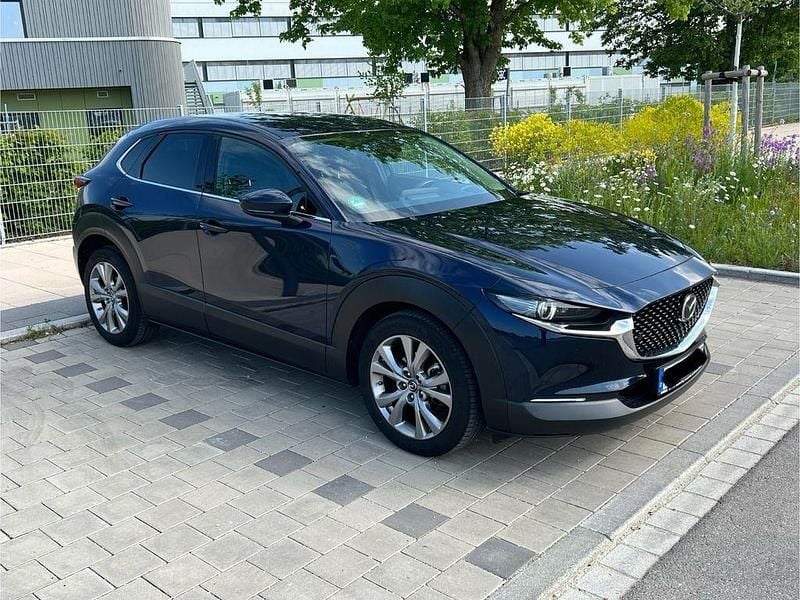 Blau Gebraucht 2021 Mazda CX-30 Selection SUV | 20.700 € (Superpreis) - Bild 1/4