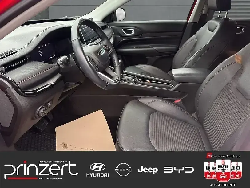 Usado Jeep Compass Altitude 131 HP (96 kW) 2024 Vermelho SUV