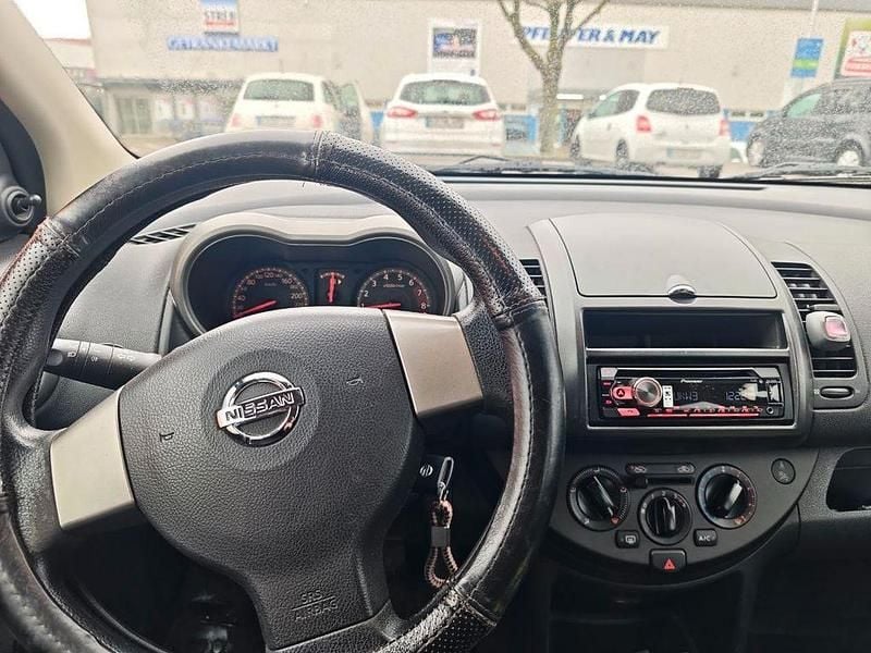 Gebraucht Nissan Note 88 PS (64 kW) 2006 Grau Kleinwagen