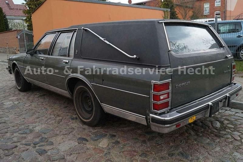 Gebraucht Chevrolet Caprice 170 PS (125 kW) 1986 Grau Kombi
