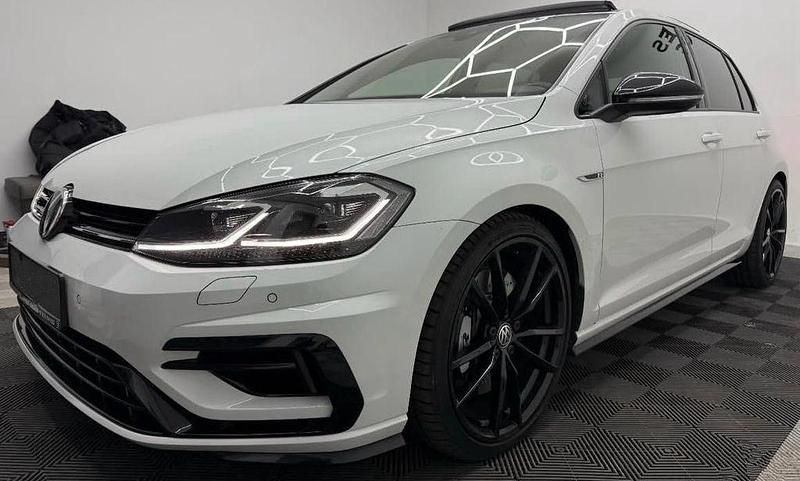 Gebraucht VW Golf VII R 300 PS (220 kW) 2019 Weiß Limousine