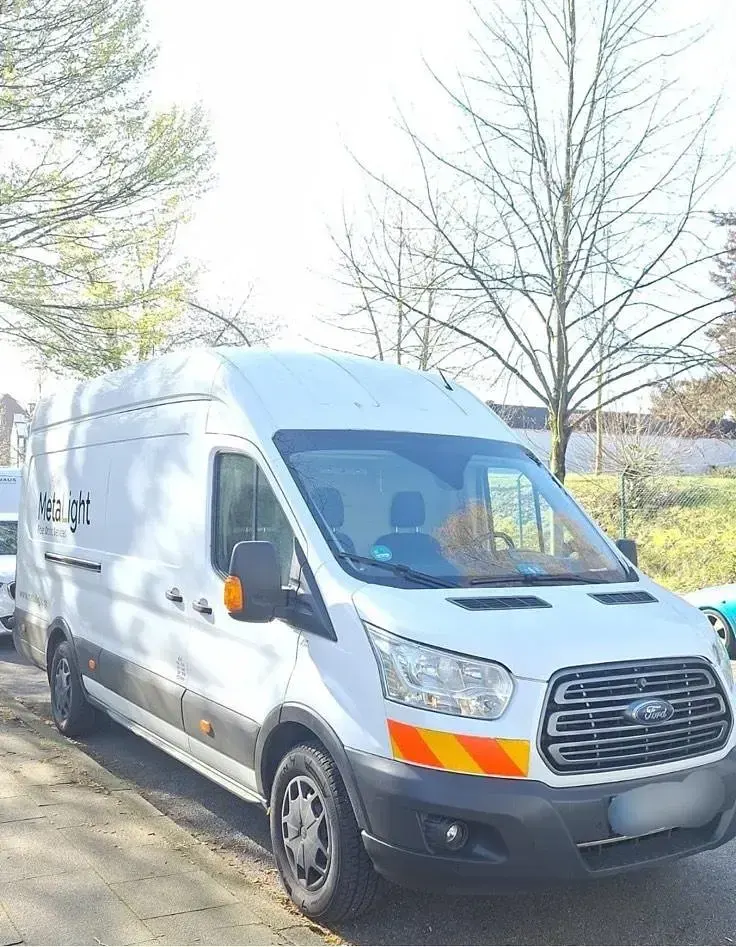 Gebraucht Ford Transit 130 PS (95 kW) 2018 Weiß Limousine