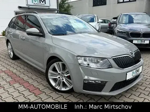 Gebraucht Skoda Octavia RS 184 PS (135 kW) 2016 Seda steel/steel grau Kombi
