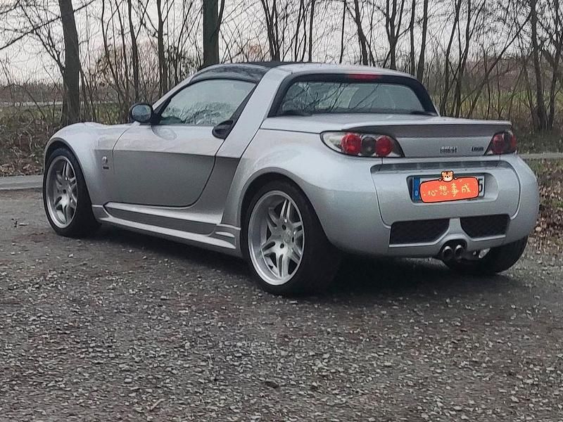 Silber Gebraucht 2007 Smart Roadster Brabus Xclusive Cabrio | 9.900 € (Fairer Preis) - Bild 1/4