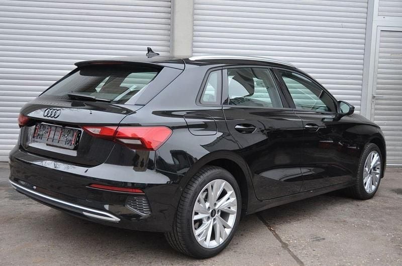 Gebraucht Audi A3 Advanced 150 PS (110 kW) 2024 Schwarz Limousine