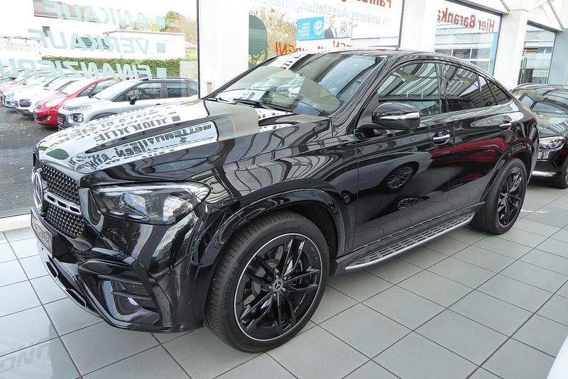 Schwarz Gebraucht 2024 Mercedes GLE450 AMG AMG Limousine | 88.490 € - Bild 1/4