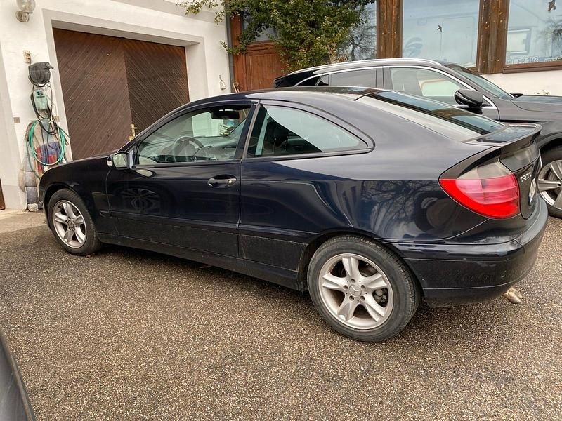Gebraucht Mercedes CL200 136 PS (100 kW) 2004 Coupé
