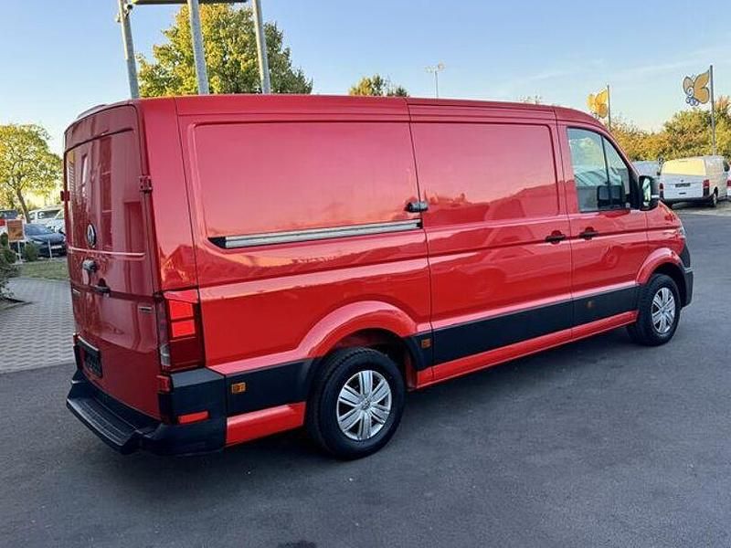 Gebraucht VW Crafter 140 PS (102 kW) 2018 Rot Van