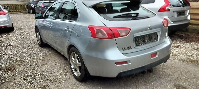 Gebraucht Mitsubishi Lancer 150 PS (110 kW) 2011 Grau Limousine