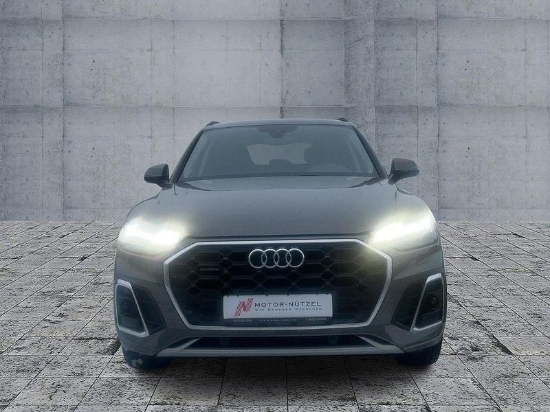 Gebraucht Audi Q5 S-Line 299 PS (219 kW) 2025 Chronosgrau metallic SUV