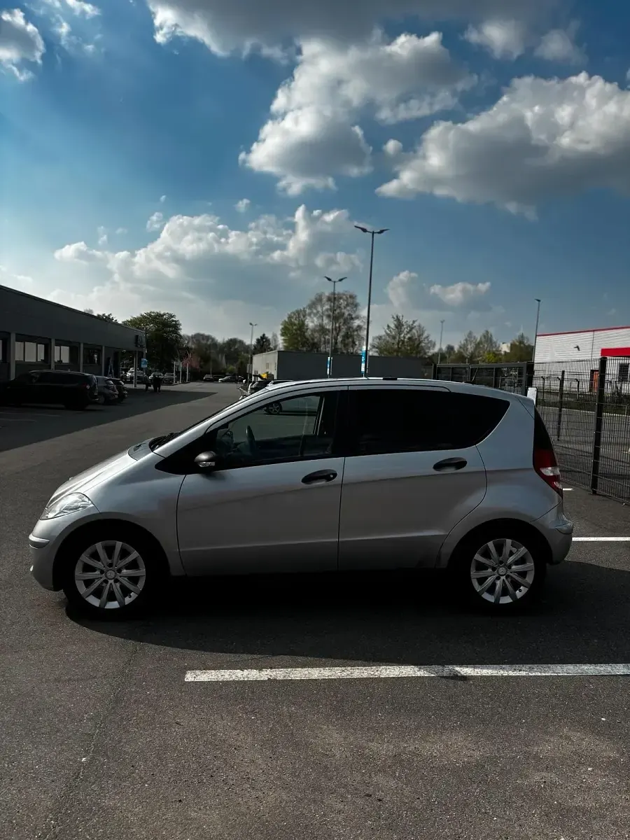 Gebraucht Mercedes A150 95 PS (69 kW) 2007 Grau Kleinwagen