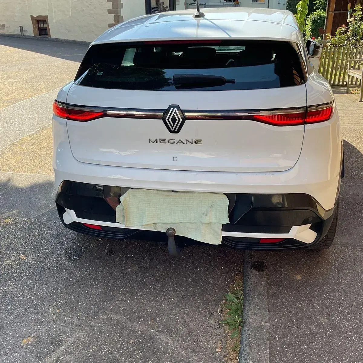 Gebraucht Renault Megane E-Tech 160 kW (218 PS) 2022 Weiß Limousine