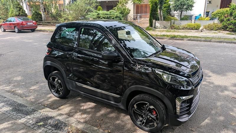 Schwarz Gebraucht 2024 Ligier JS60 | 17.500 € (Fairer Preis) - Bild 1/4