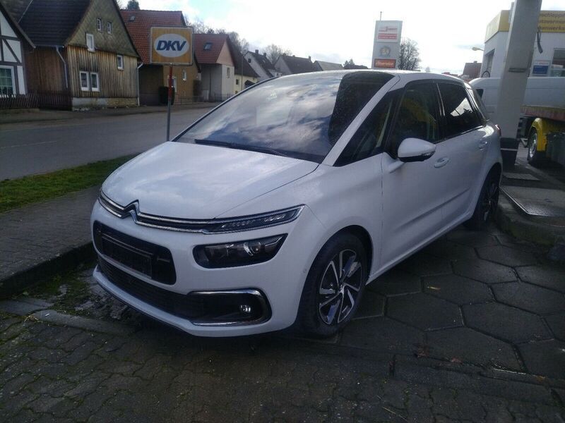 Weiß Gebraucht 2017 Citroën C4 Picasso Van / Kleinbus | 13.900 € (Etwas zu teuer) - Bild 1/4