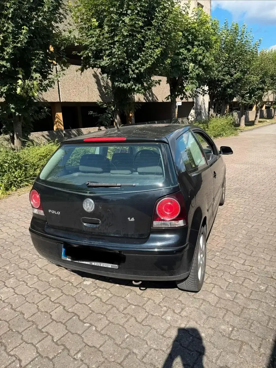 Gebraucht VW Polo 80 PS (58 kW) 2009 Schwarz Kleinwagen