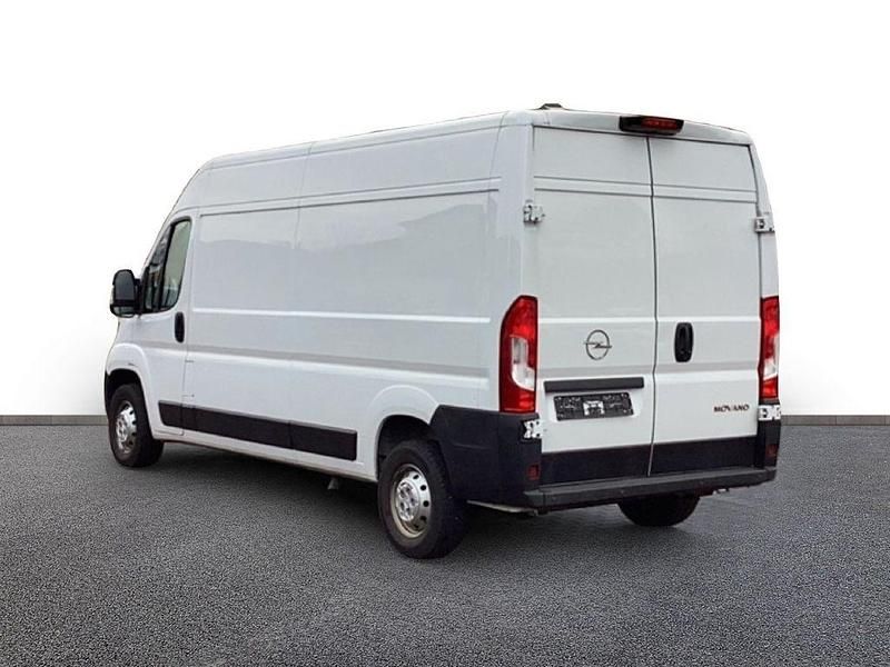 Gebraucht Opel Movano 140 PS (102 kW) 2024 Weiß Limousine