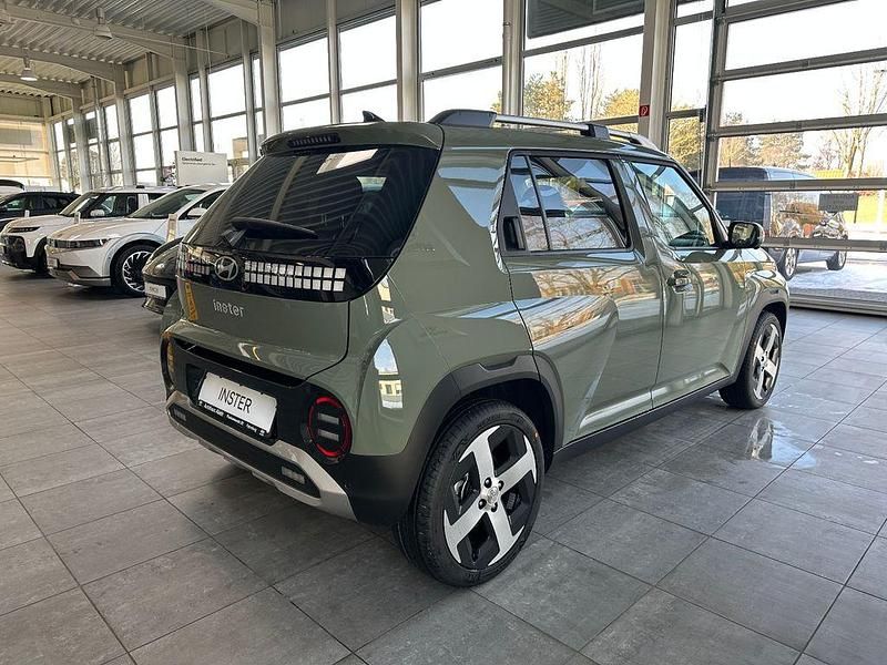 Neu Hyundai Inster Prime 85 kW (116 PS) 2026 Grün Kleinwagen