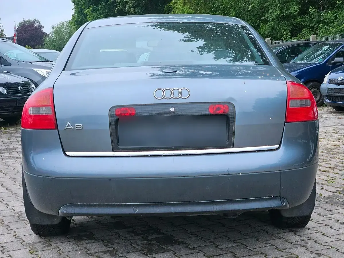 Gebraucht Audi A6 122 PS (89 kW) 2000 Grau Limousine