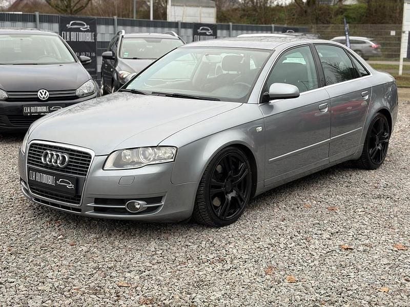 Grau Gebraucht 2006 Audi A4 Performance Limousine | 2.999 € (Superpreis) - Bild 1/4