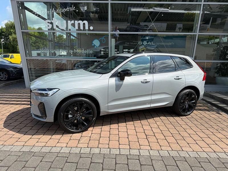 Gebraucht Volvo XC60 Plus 250 PS (183 kW) 2025 Vapour grey / metallic SUV