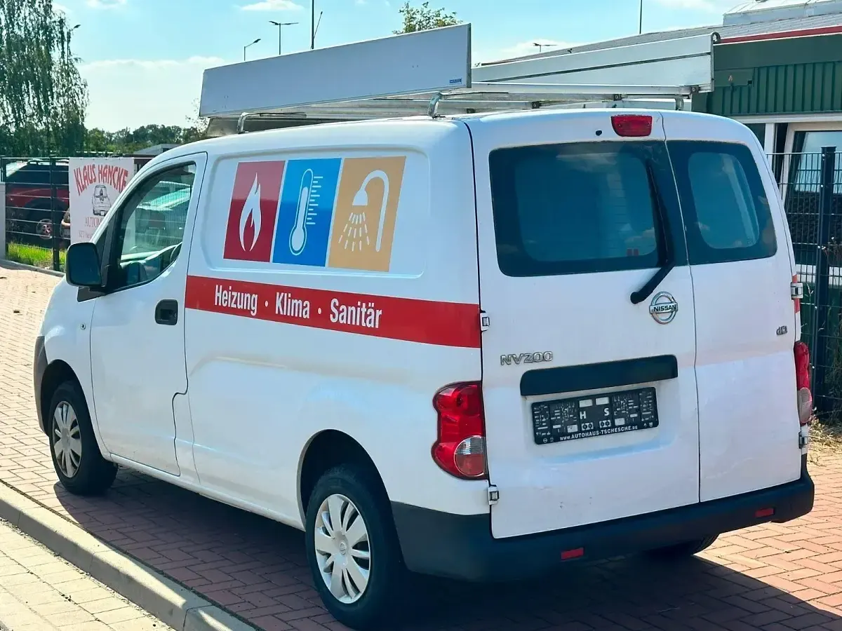 Gebraucht Nissan NV200 Comfort 90 PS (66 kW) 2016 Weiß Van / Kleinbus