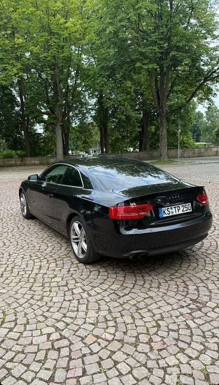 Gebraucht Audi A5 179 PS (131 kW) 2011 Schwarz Coupé