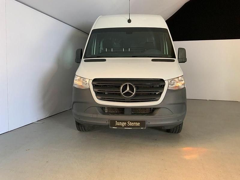 Gebraucht Mercedes Sprinter 170 PS (125 kW) 2021 Arktikweiß Van