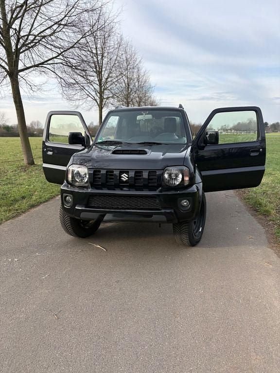 Gebraucht Suzuki Jimny Style 84 PS (61 kW) 2016 Schwarz SUV