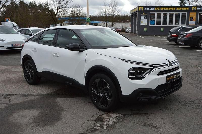 Gebraucht Citroën C4 Feel 131 PS (96 kW) 2023 Weiß SUV