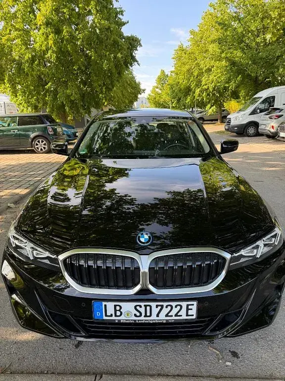 Gebraucht BMW 320e 204 PS (150 kW) 2022 Schwarz Limousine
