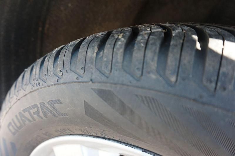 Gebraucht Mercedes B150 95 PS (69 kW) 2006 Grau Van / Kleinbus