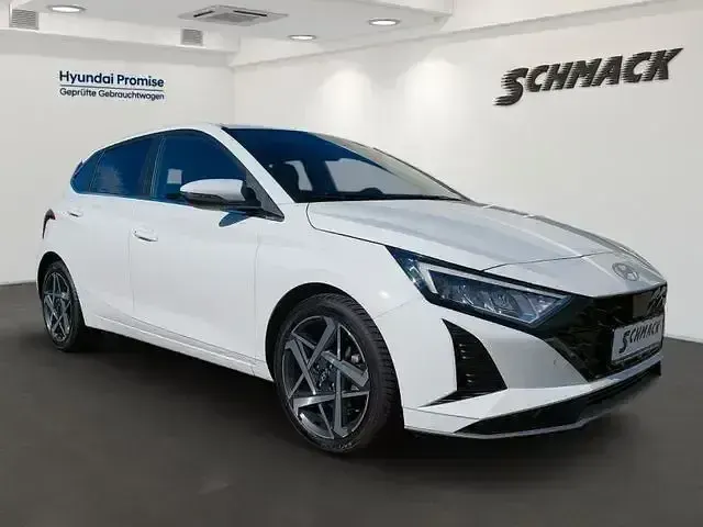 Gebraucht Hyundai i20 Prime 120 PS (88 kW) 2024 Schwarz Limousine