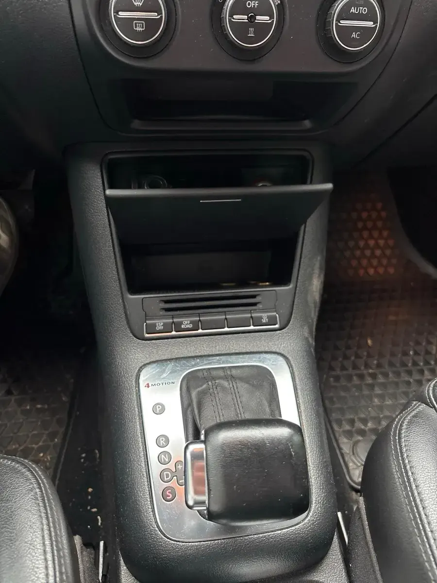 Używany VW Tiguan 140 KM (102 kW) 2007 Srebrny SUV