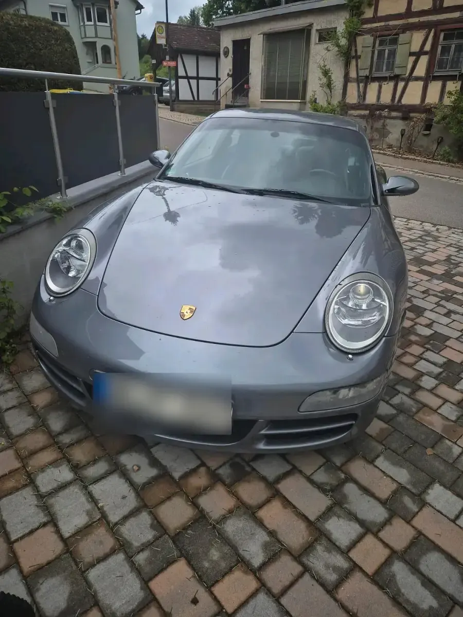 Usata Porsche 911 Carrera 325 CV (239 kW) 2005 Grigio Coupé