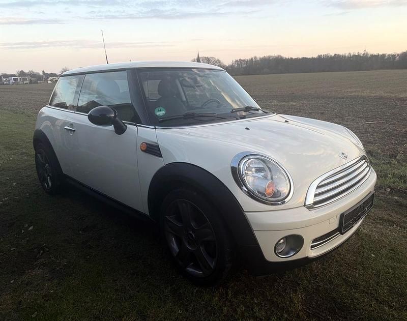 Gebraucht Mini Cooper 95 PS (69 kW) 2007 Weiß Kleinwagen