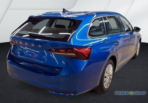 Gebraucht Skoda Octavia Essence 116 PS (85 kW) 2025 Raceblau metallic Kombi