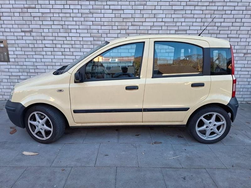 Gebraucht Fiat Panda Active 54 PS (39 kW) 2008 Gelb Kleinwagen