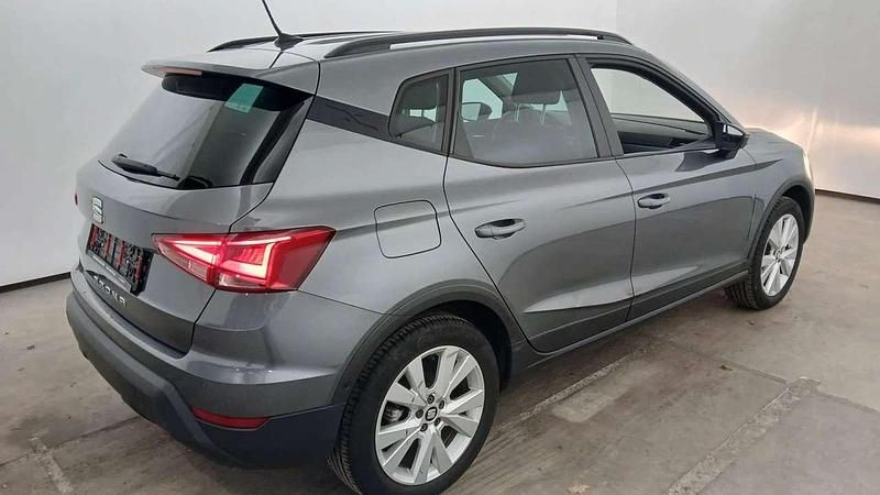 Gebraucht Seat Arona Style 116 PS (85 kW) 2018 "pirineos" grau SUV