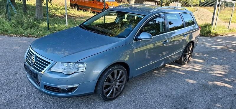 Grau Gebraucht 2008 VW Passat Kombi | 2.000 € (Superpreis) - Bild 1/4