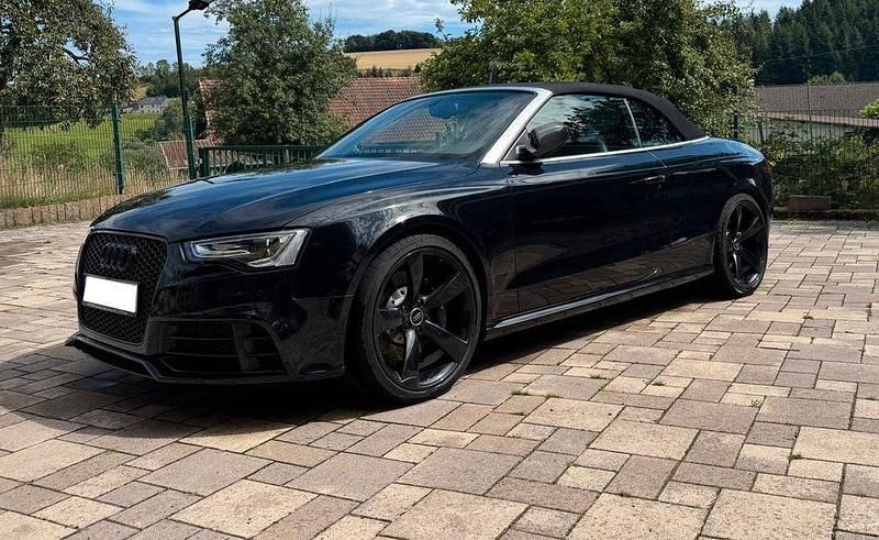 Schwarz Gebraucht 2013 Audi RS5 Sport Cabrio | 53.977 € - Bild 1/4