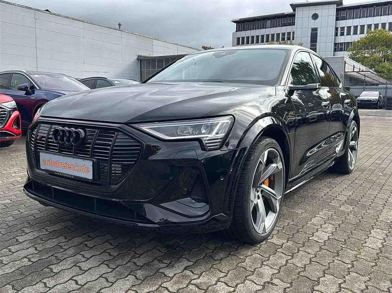Schwarz Gebraucht 2022 Audi e-tron Sportback Sport SUV | 46.950 € (Fairer Preis) - Bild 1/2