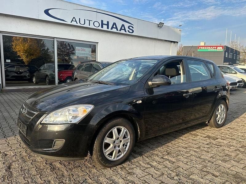 Schwarz Gebraucht 2009 Kia Ceed Kleinwagen | 1.450 € (Superpreis) - Bild 1/4