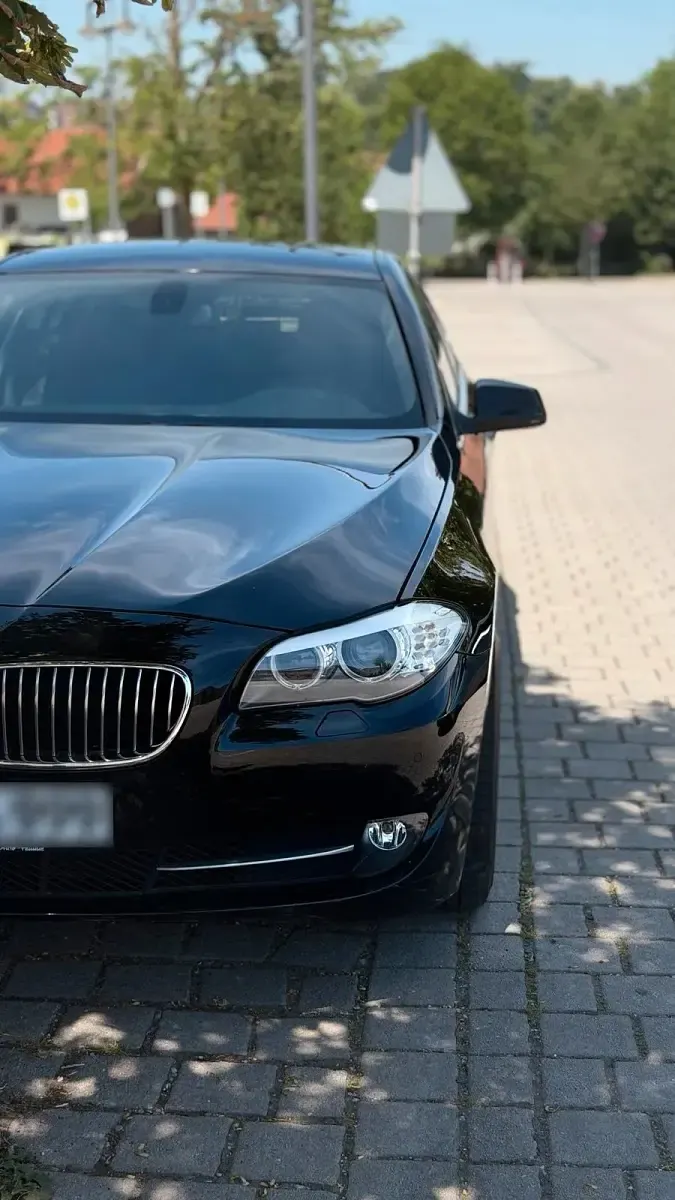Gebraucht BMW 520 184 PS (135 kW) 2012 Schwarz Limousine