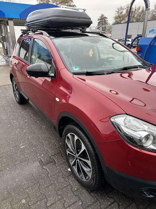 Gebraucht 2015 Nissan Qashqai +2 Acenta SUV | 7.599 € (Fairer Preis) - Bild 1/4