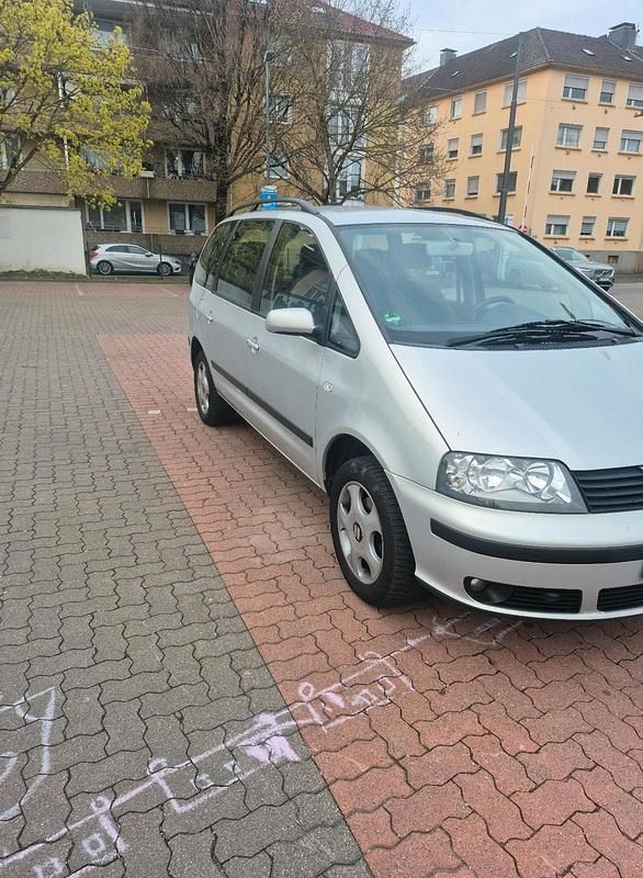 Gebraucht Seat Alhambra 115 PS (84 kW) 2002 Silber Van / Kleinbus