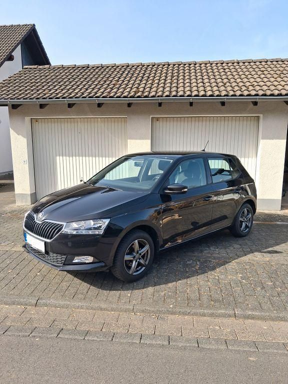 Gebraucht Skoda Fabia Cool Plus 60 PS (44 kW) 2020 Schwarz Kleinwagen