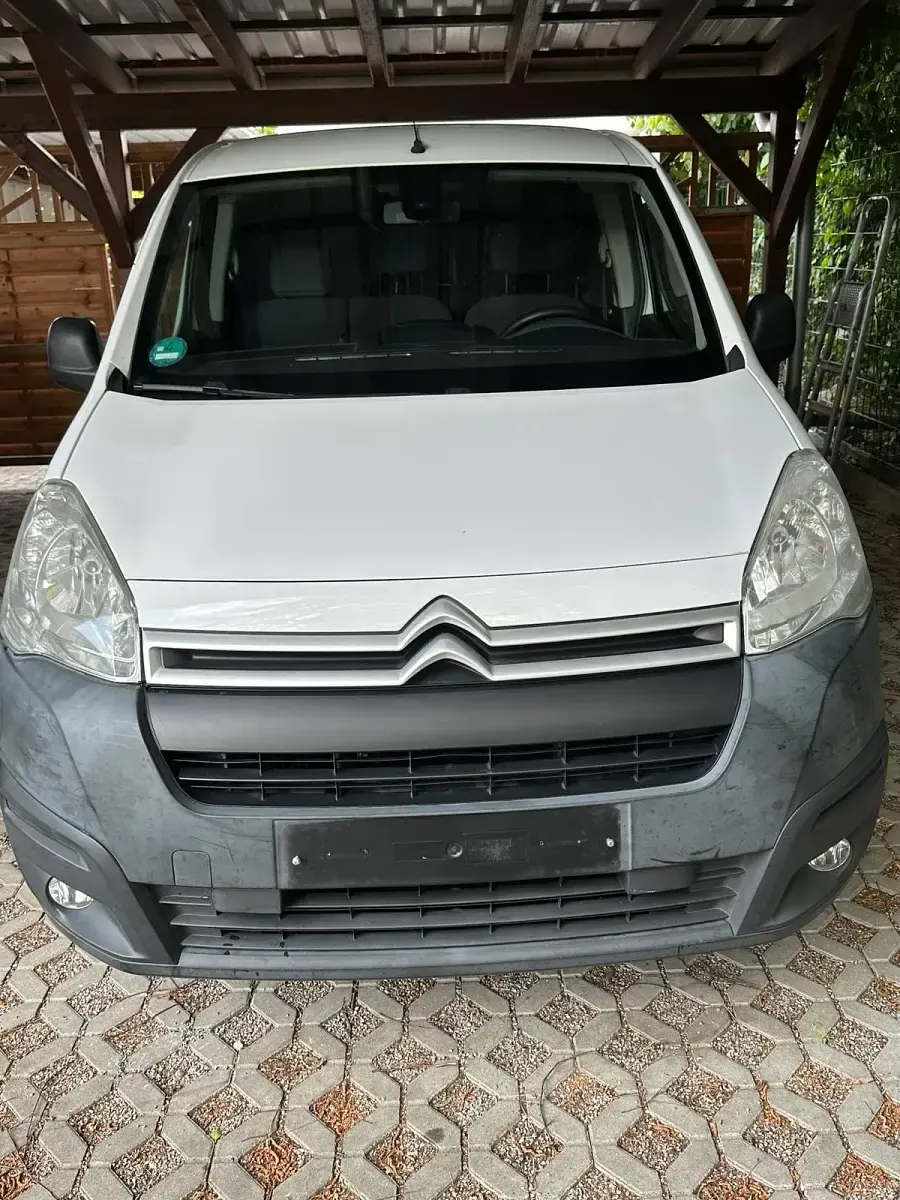 Gebraucht Citroën Berlingo 99 PS (72 kW) 2015 Weiß Van / Kleinbus