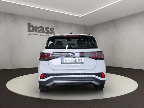 Gebraucht VW T-Cross R-line 116 PS (85 kW) 2026 Pure white uni SUV