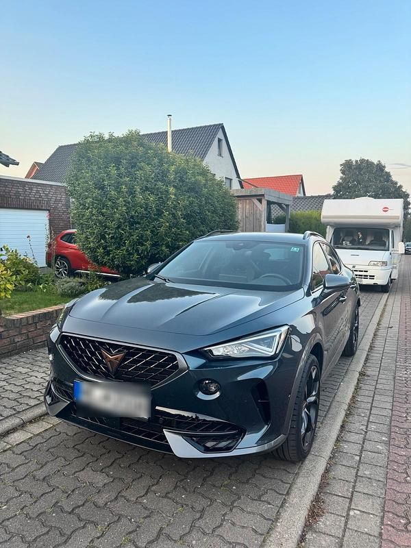 Grau Gebraucht 2021 Cupra Formentor VZ3 SUV | 29.999 € (Fairer Preis) - Bild 1/4